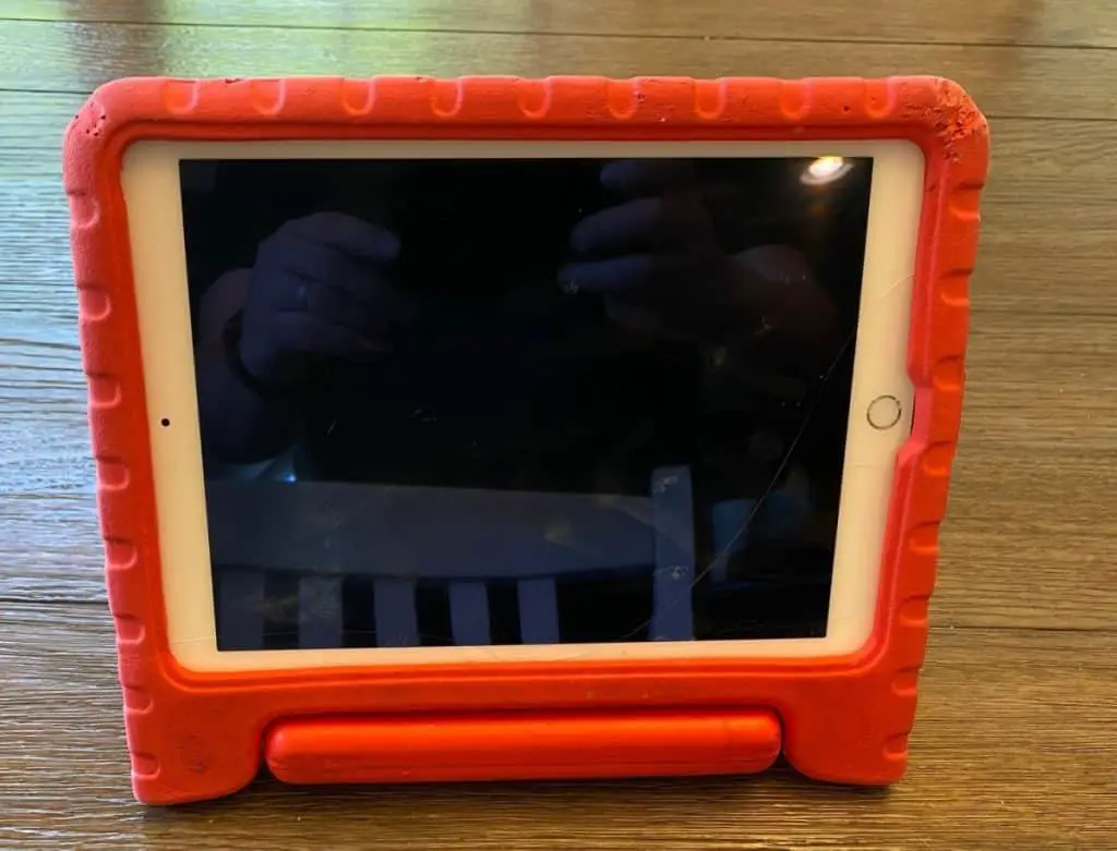 damaged ipad in kids case