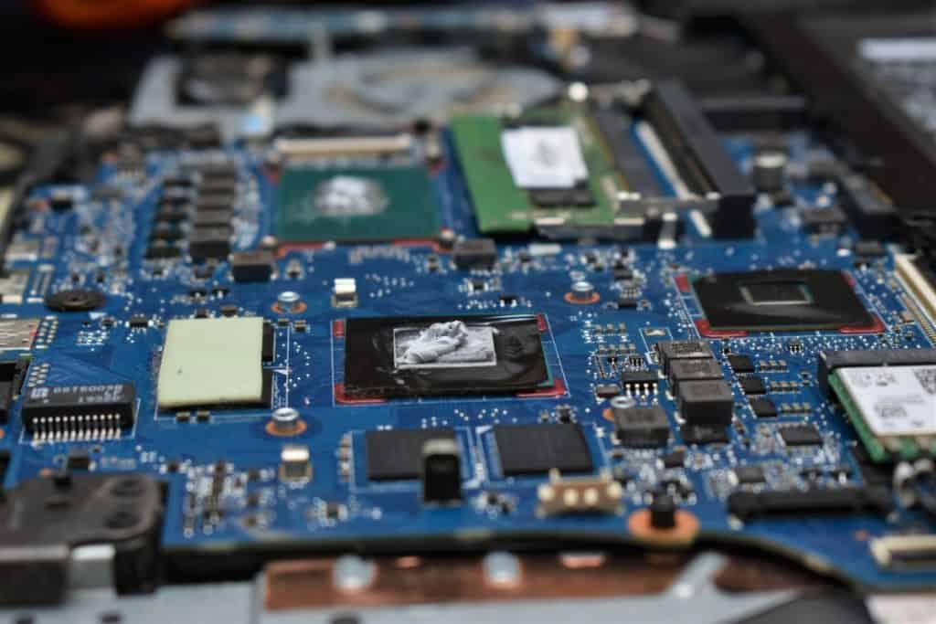 thermal paste on laptop processor and other components