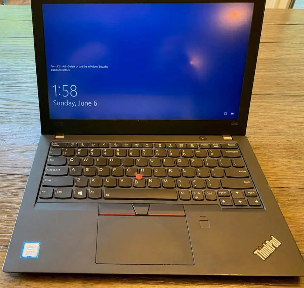 thinkpad laptop on