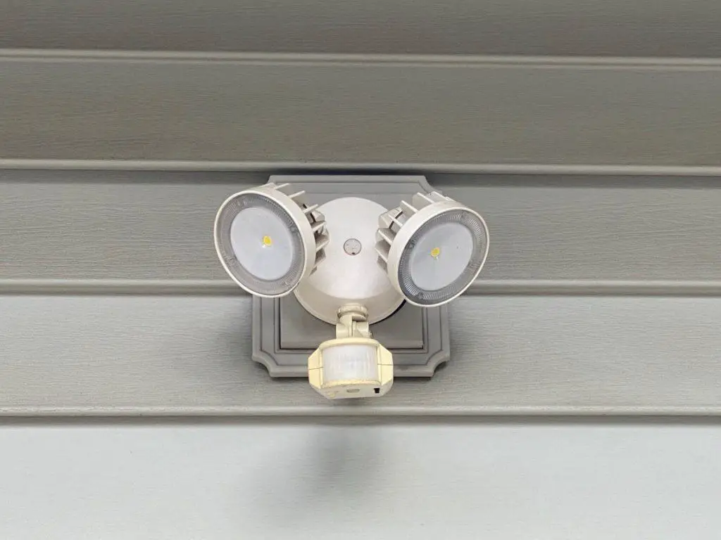 motion sensored porch light