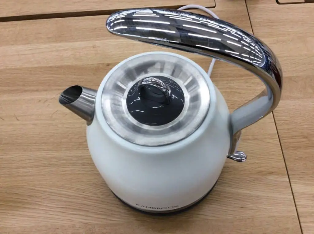 Kitchen appliances shop, electric kettle